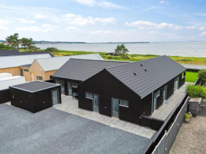 Holiday Home Straale - 50m from the sea by Interhome